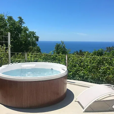 Tenuta C'est La Vie Курортний комплекс Forio (Isola d'Ischia)