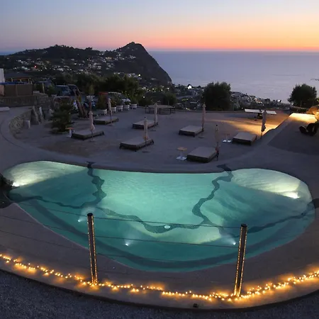 Tenuta C'est La Vie 2* Forio di Ischia
