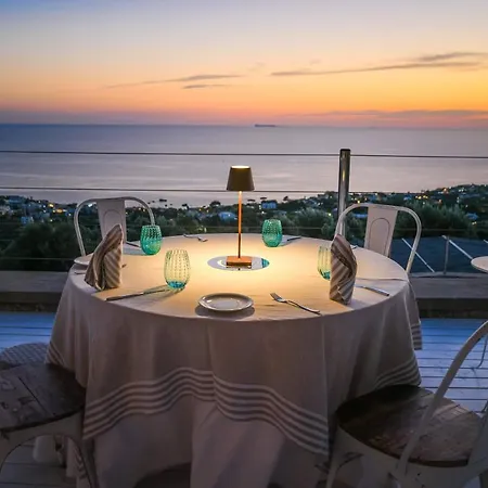 Tenuta C'est La Vie 2*